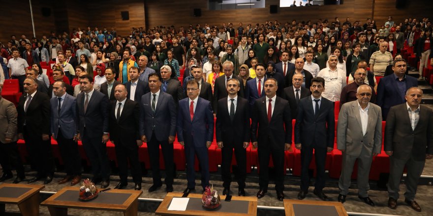 Çayırova’da 19 Mayıs kutlaması