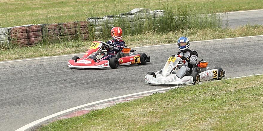 Karting fırtınası Körfez’de esti