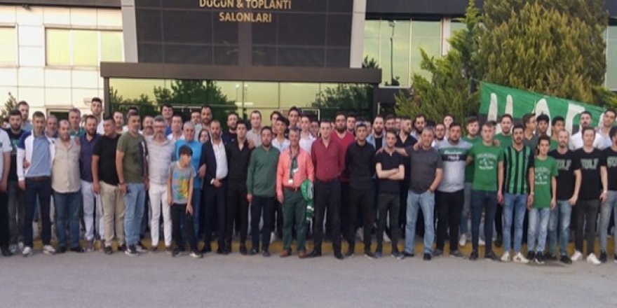 Hodri Meydan’dan coşkulu iftar