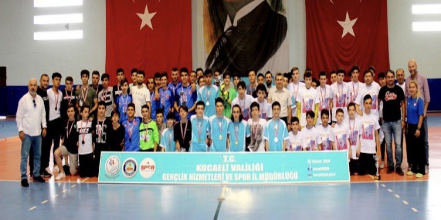 Şampiyon Cahit Elginkan