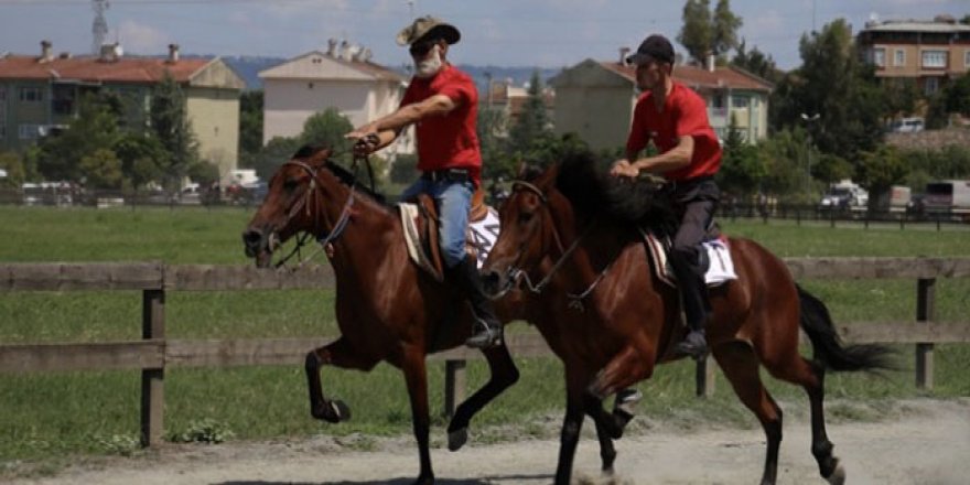 Gölcük’te Rahvan yarışları