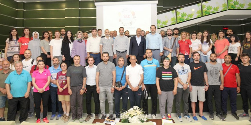 Yaz Okullarının Eğitimcileriyle Buluştu