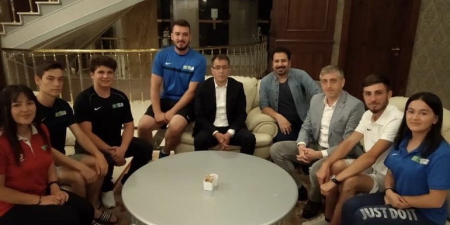 TOHM sporcularına moral verdiler