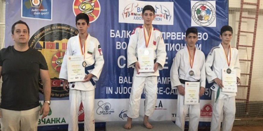 Judocular 4 madalya kazandı