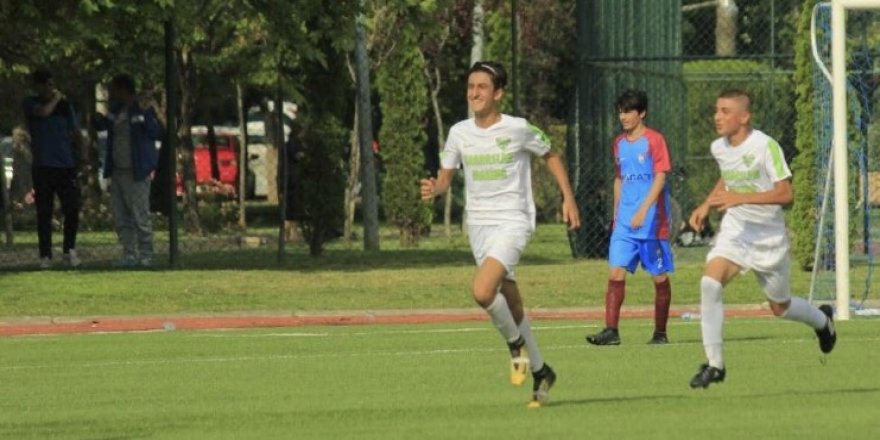 Hisareynspor, Bursa Dikkaldırım ile berabere kaldı! “1-1”