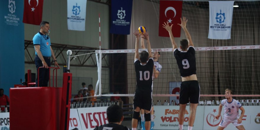 Yıldız Erkeklerde Türkiye Şampiyonu ‘Ziraat Bankası’