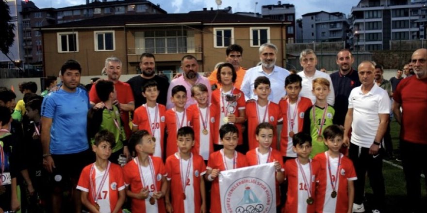 Kurtuluş Kupası Körfez Gençlerbirliği’nin! “0-3”