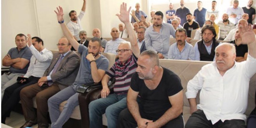 Artık ateşli taraftarın ateşli bir başkanı var!  GEBZESPOR’DA HÜSEYİN DENİZ DÖNEMİ RESMEN BAŞLADI