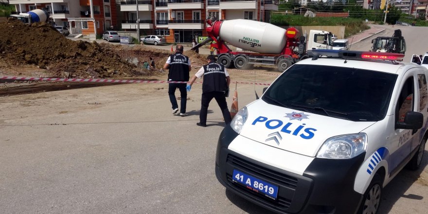 Trafikte tartıştığı sürücüyü bacağından vurdu