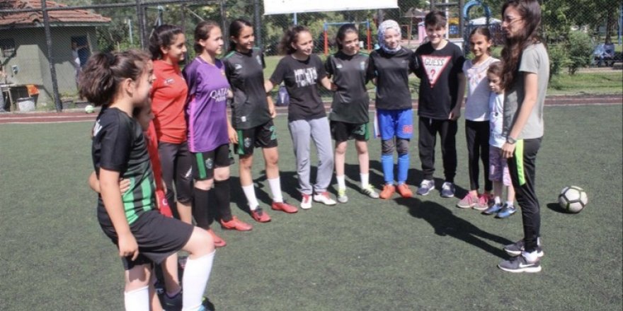 Kocaeli Bayan Futbol Kulübü’nde ara yok