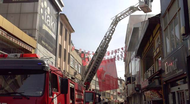 Eskiçarşı’da korkutan yangın