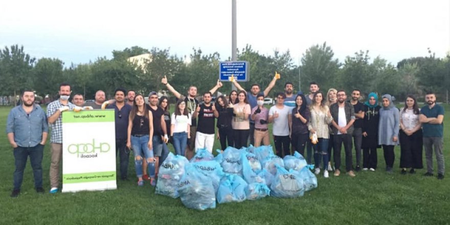 GEBZE VE İZMİT’TE:  Kocaeli Ahbap çevre temizliği yaptı