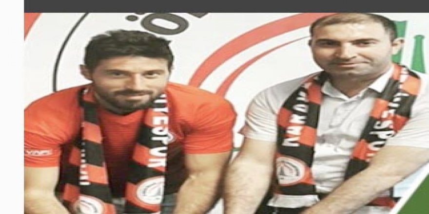 Emre Karaköprüspor’da