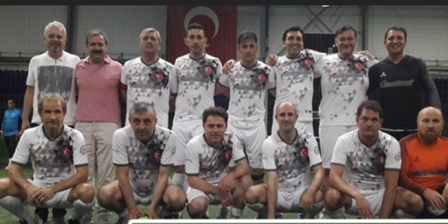 Altın Kiraz’da çeyrek final heyecanı