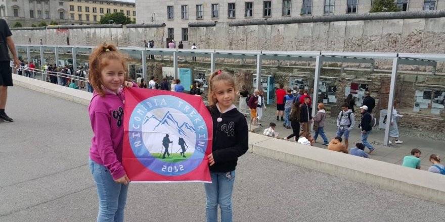 Melek Lina ve Beril Alya Avrupa’yı fethetti!