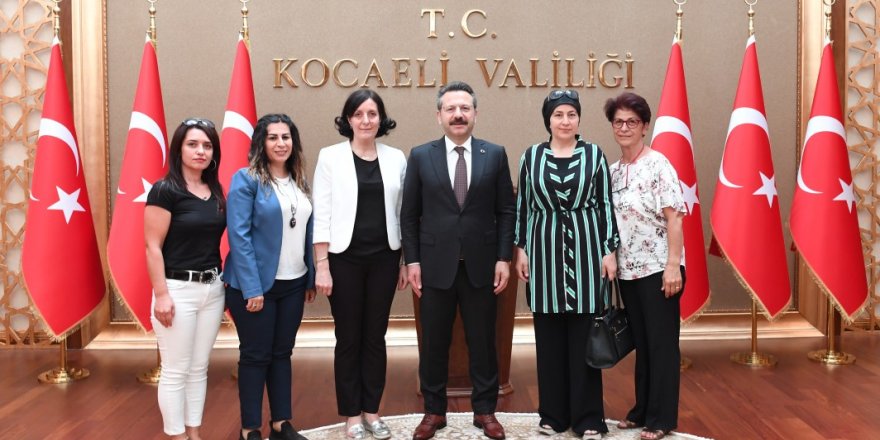 Kadın muhtarlardan Vali Aksoy’la görüştü