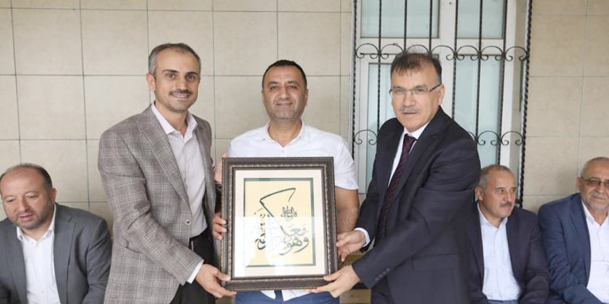 ÇAYIROVA:  15 Temmuz gazisini ziyaret ettiler