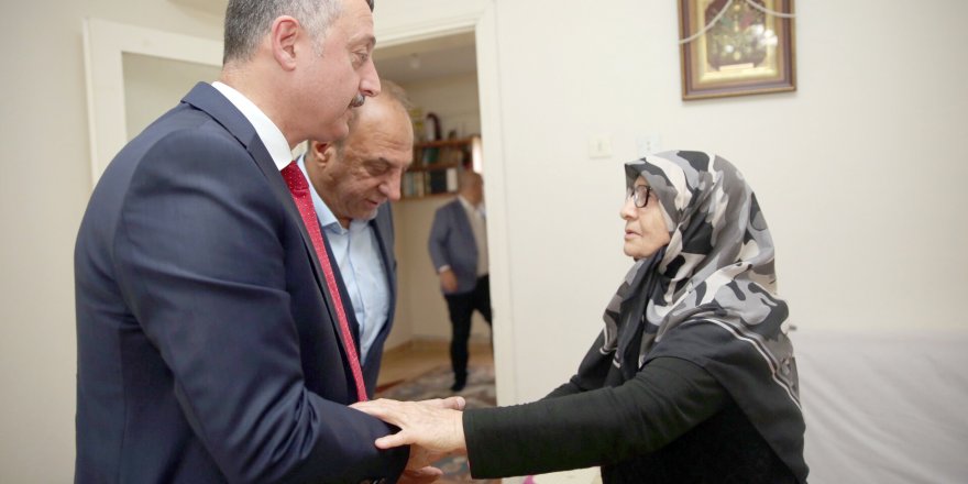 15 Temmuz Şehidinin ailesini ziyaret etti