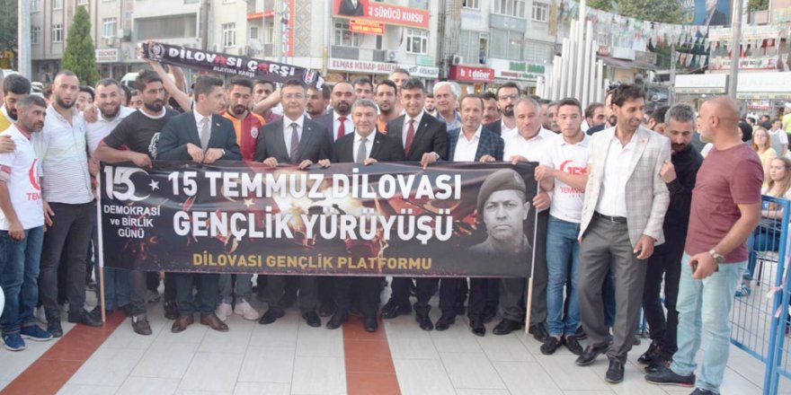 DİLOVASI: 15 Temmuz  etkinliği gerçekleşti