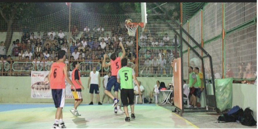 Sokak Basketbolu kayıtları sürüyor