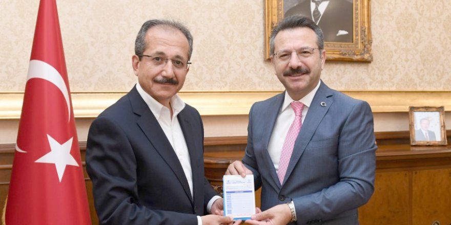 Vali Aksoy’a teşekkür etti