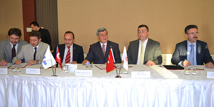 Belde A.Ş.’de imzalar atıldı