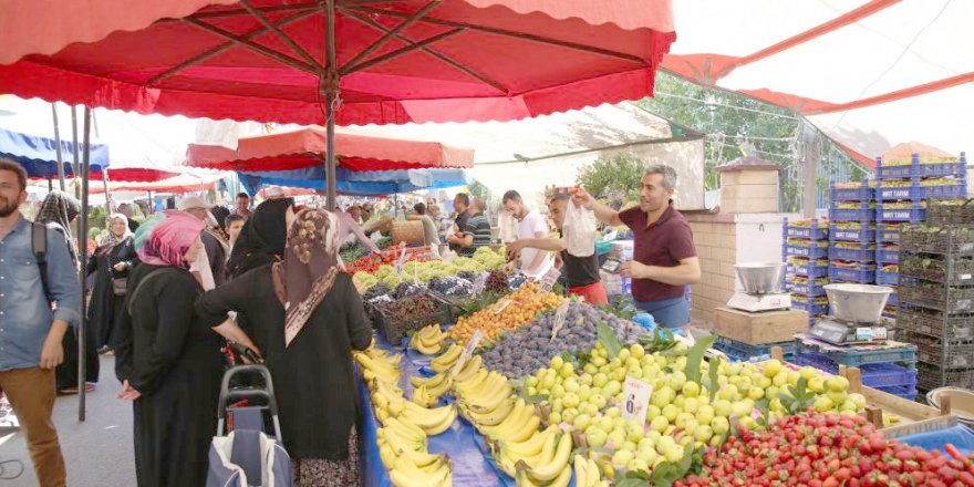 ÇAYIROVA: Yeni kurulan pazardan memnunlar