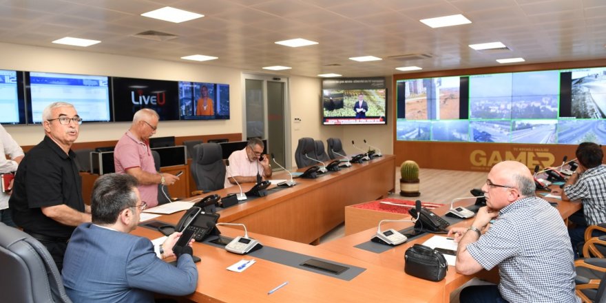 Vali Aksoy yangını GAMER’den takip etti