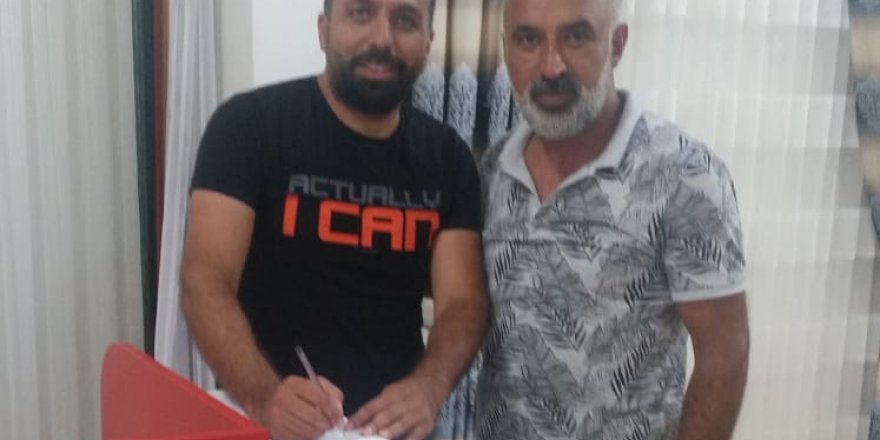 Dilovası’nda Çetin Kılıç imzaladı