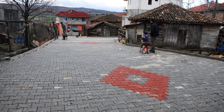 Dört  ilçeye 24 bin metrekare parke yol