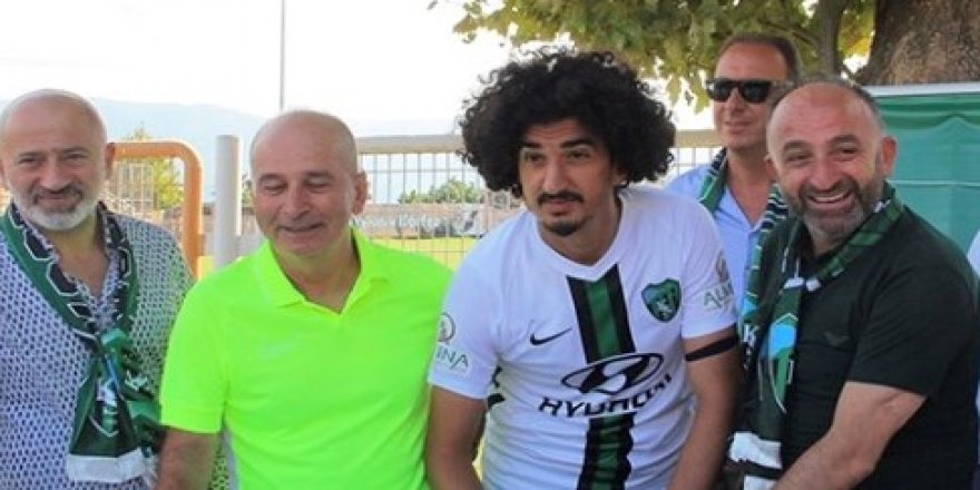 Kocaelispor’da İmzalar Atıldı