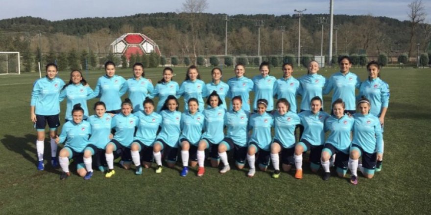 Kocaeli Bayan Futbol’dan üç oyuncu milli takımda