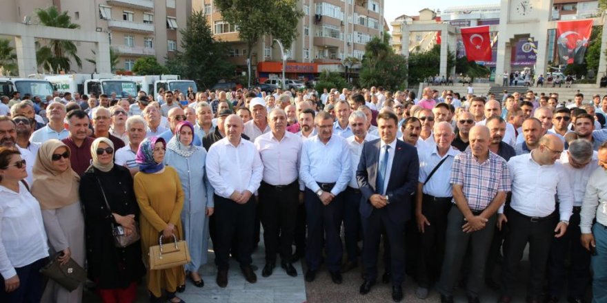 DARICA BELEDİYESİ:  Yeni çöp toplama araçları tanıtıldı