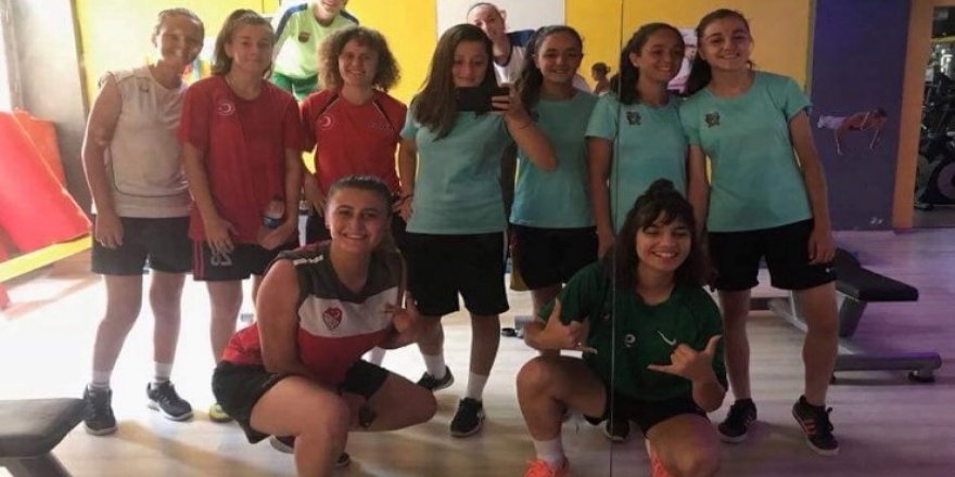 Bayan Rambolar Sporium’da güç depoluyor