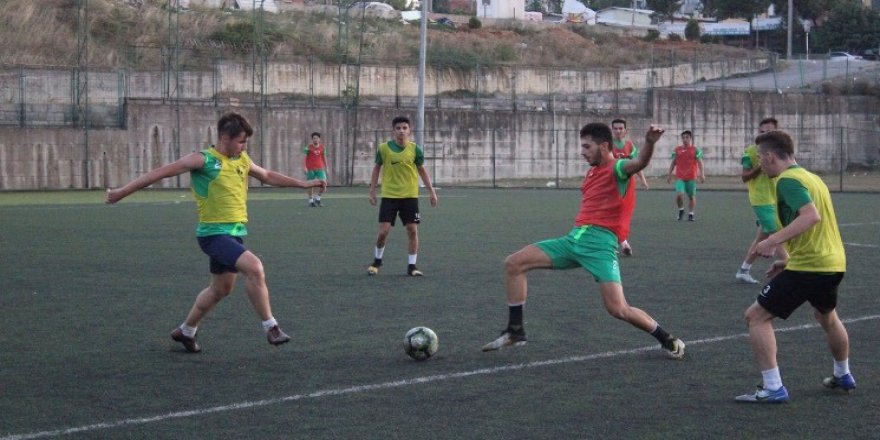 Pendikspor’un gençleri dişli çıktı