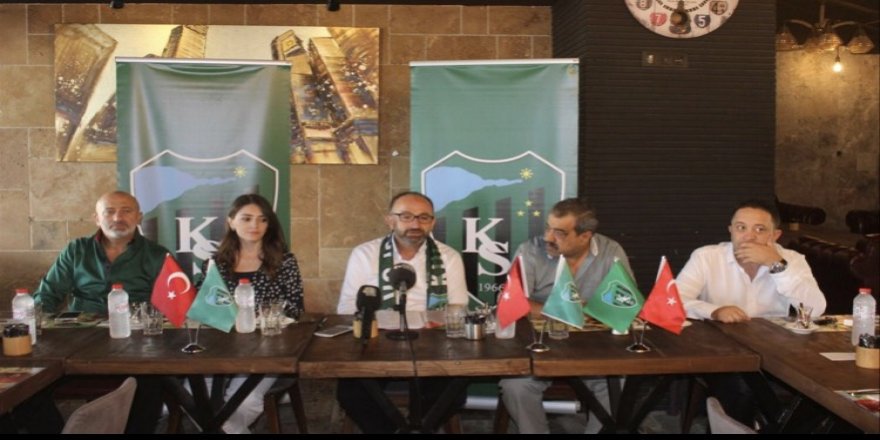 Hüseyin Üzülmez’den salvolar!