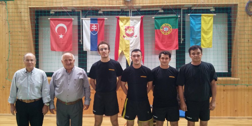 GÖNLÜMÜZ SARKUYSAN’LA