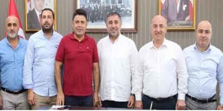Okur’u ziyaret ettiler