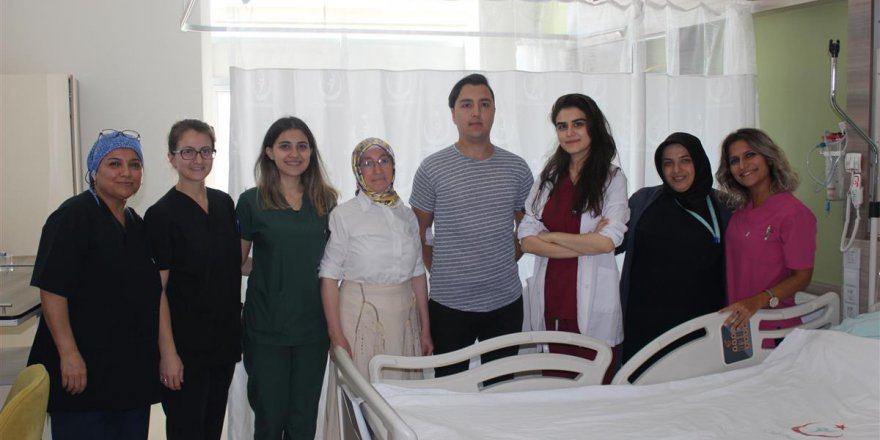 GEBZE FATİH DEVLET HASTANESİ: Koltuk altı terlemesine cerrahi çözüm