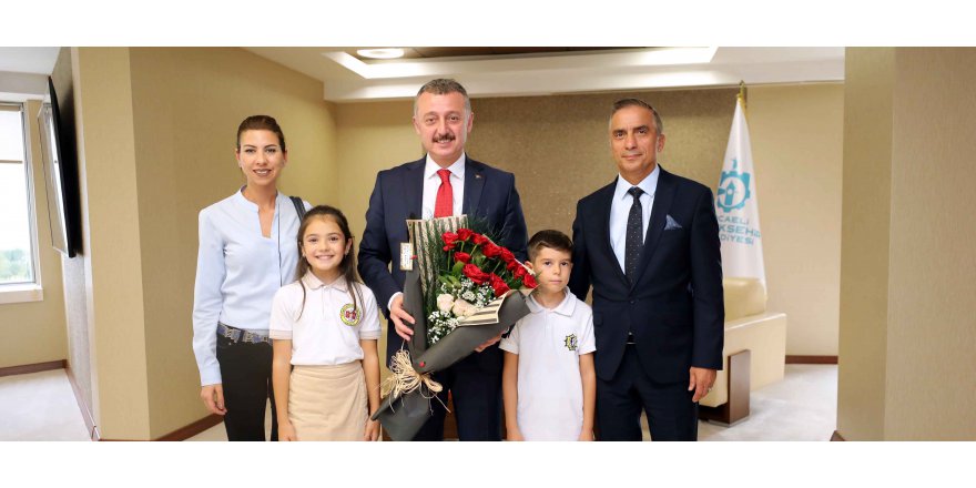 Öğrencilerden Büyükakın’a ziyaret