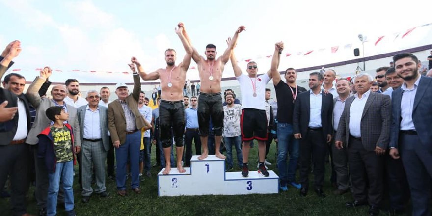 İshakçılar’da Kağıtspor rüzgârı