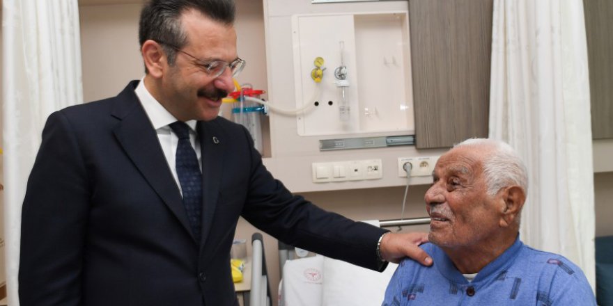 Aksoy, Kore gazisini ziyaret etti