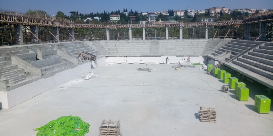 Darıca’nın dev spor salonunun  tribünleri belirginleşti