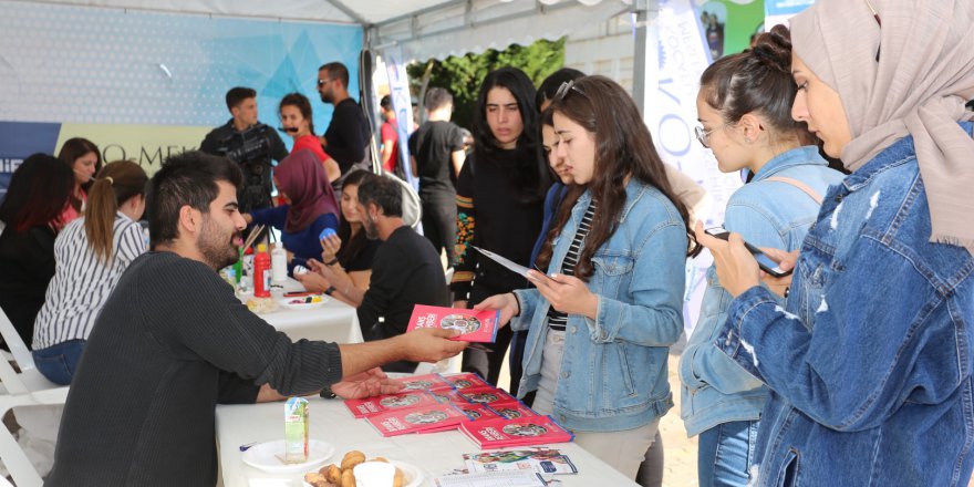 Kampüste KO-MEK standı kuruldu