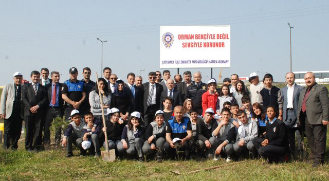 Polislerden hatıra ormanı