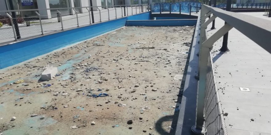 Kentpark dökülüyor