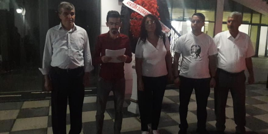 CHP Çayırova’dan siyah çelenkli protesto