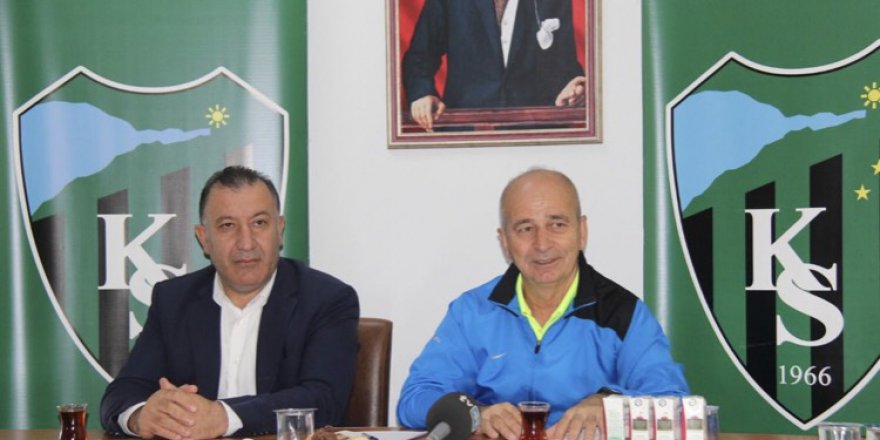 Korukır: Gidenler gelenleri bıraksınlar!..