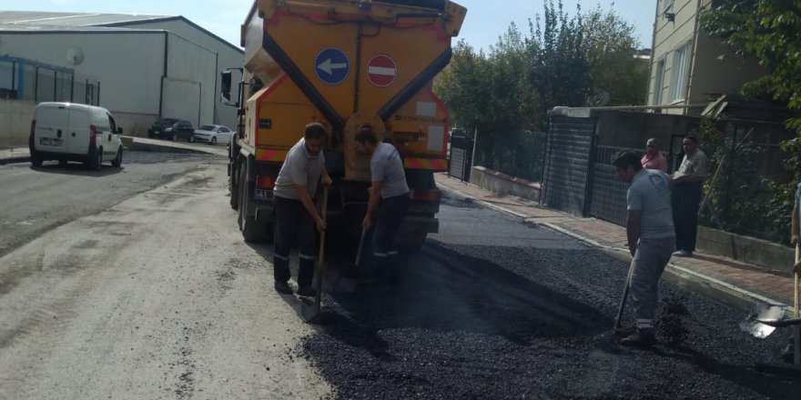 Fen işleri çalışmalarını sürdürüyor