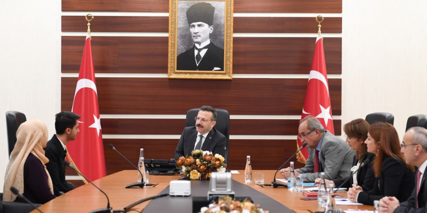 Vali Aksoy’dan halk toplantısı